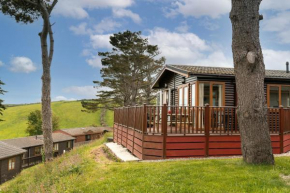 Whitsand Bay Lodge